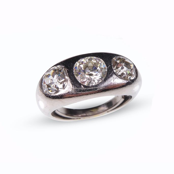 Three stone diamond and platinum bold ring | MasterArt